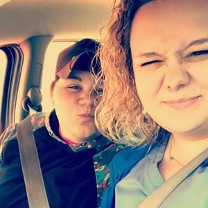 Meet your Posher, Adrianna